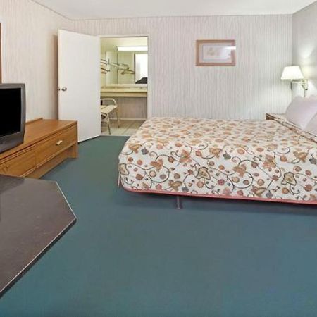 Knights Inn South Houston Tx Luaran gambar